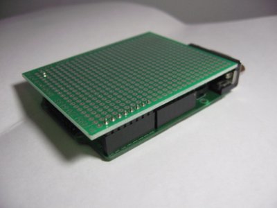 second floor for freeduino - motor shield.jpg